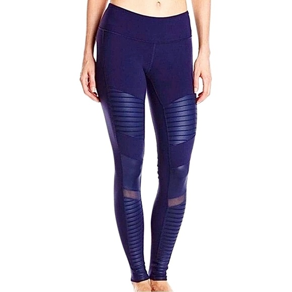 Women’s ALO Yoga Moto Leggings (XS) - Picture 3 of 6